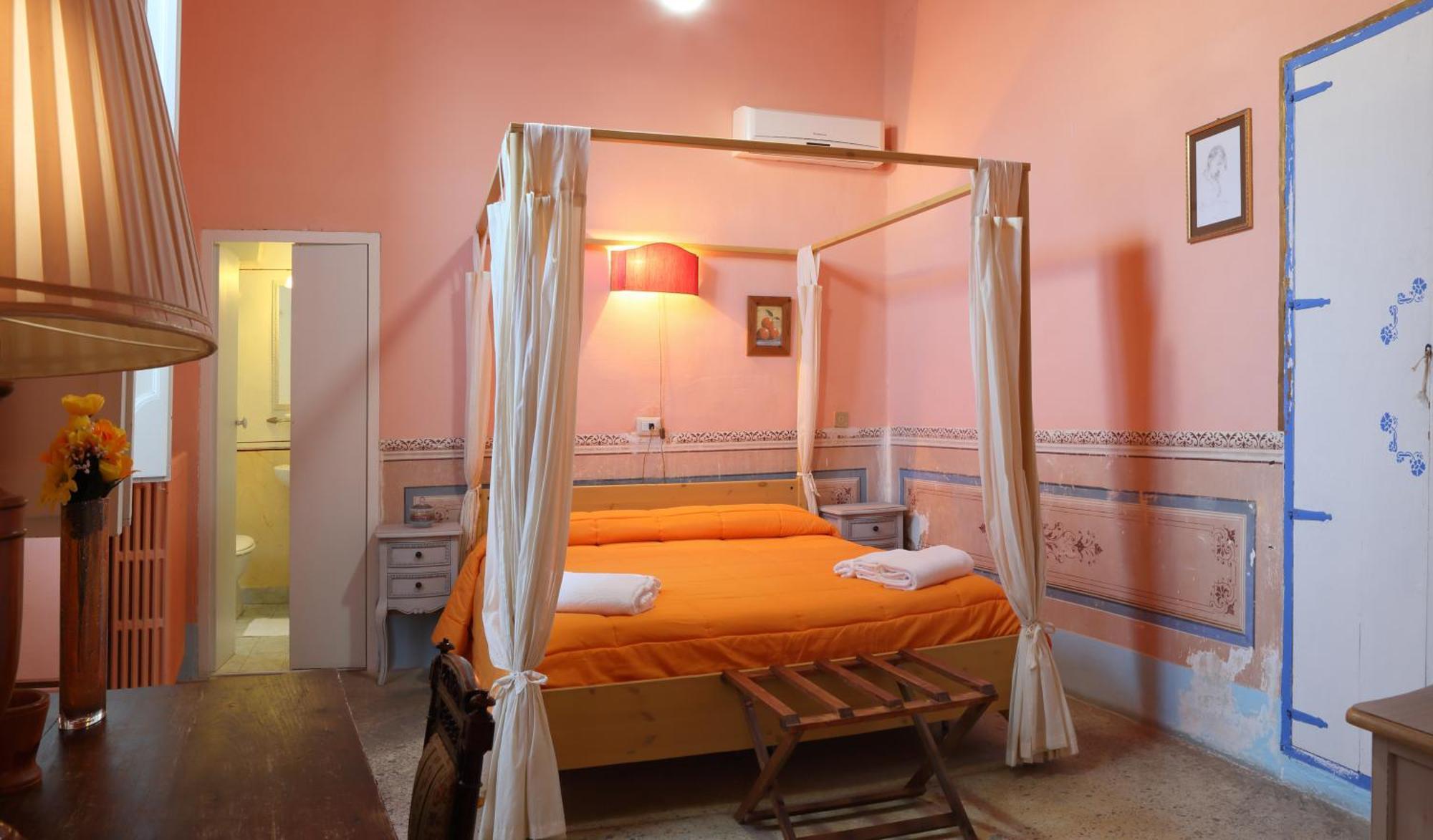 B&B Dimora Muzio And Restaurant Галлиполи Номер фото